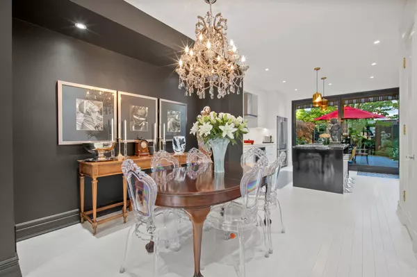 Toronto C02, ON M5R 1M6,42 Berryman ST