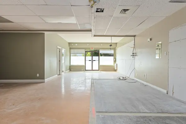 Markham, ON L3R 8A9,2 Corby RD #8