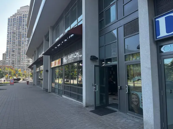 2240 Lake Shore BLVD W #C102, Toronto W06, ON M8V 0B1