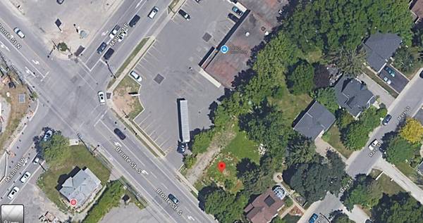 17 Bronte ST S, Milton, ON L9T 1Z2