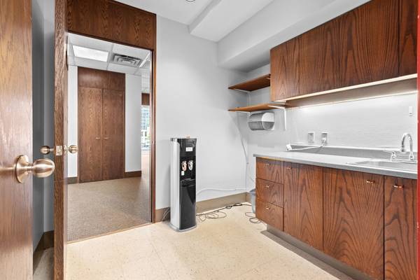 280 Albert ST #201, Ottawa Centre, ON K1P 5G8