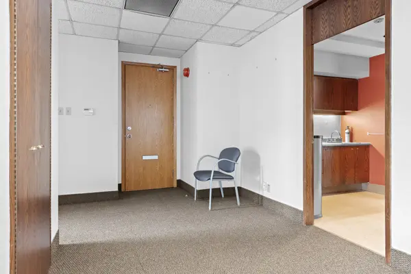 280 Albert ST #201, Ottawa Centre, ON K1P 5G8