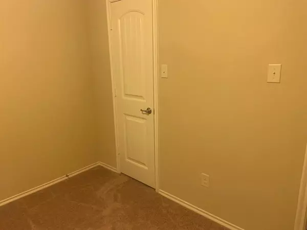 Mckinney, TX 75071,9933 Beaver Dam Lane