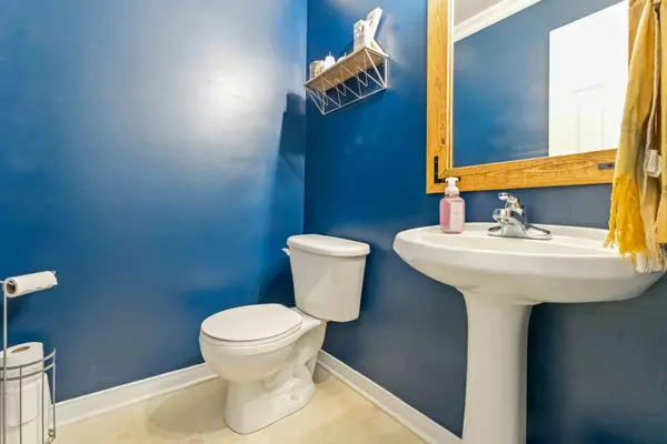 Ottawa, ON K2G 6X1,7 Fairpark DR