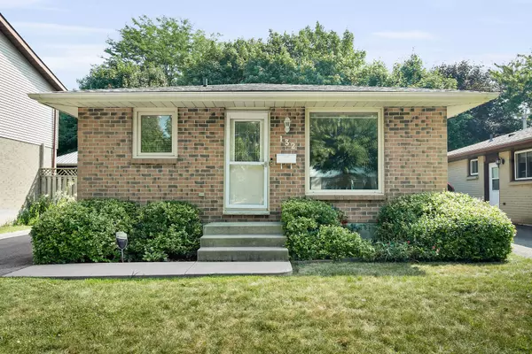 London North, ON N6G 3W7,132 Ardsley CRES