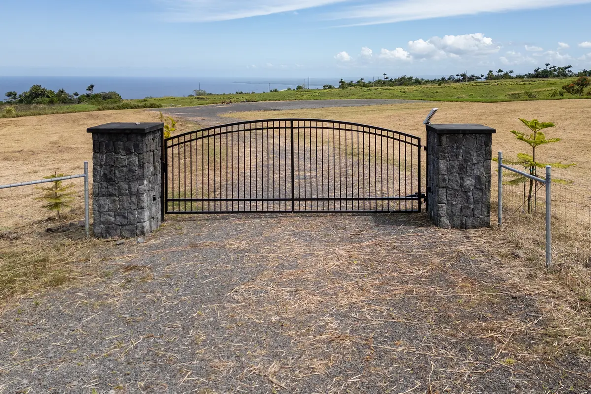 27-990 ONOHI LOOP, Pepeekeo, HI 96783