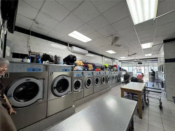 Brooklyn, NY 11232,3921 7th AVE