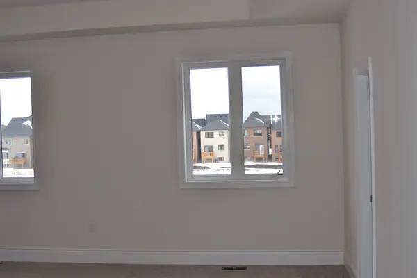 Vaughan, ON L4K 4B4,30 Alistair CRES #upper