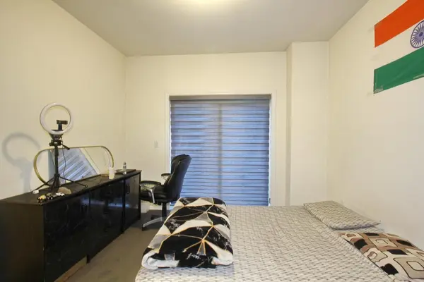 Vaughan, ON L4H 5G9,72 Wascana RD