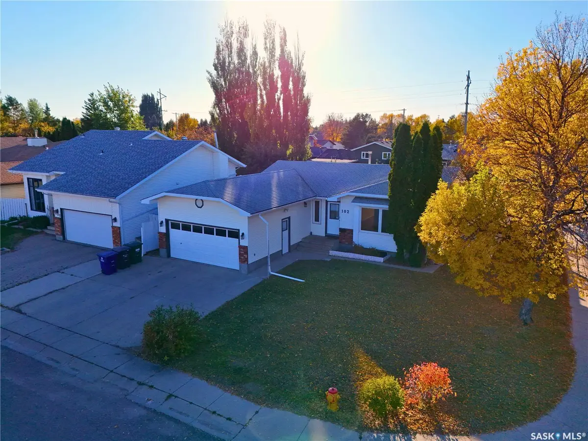 Saskatoon, SK S7N 3Z8,102 Bonli CRESCENT
