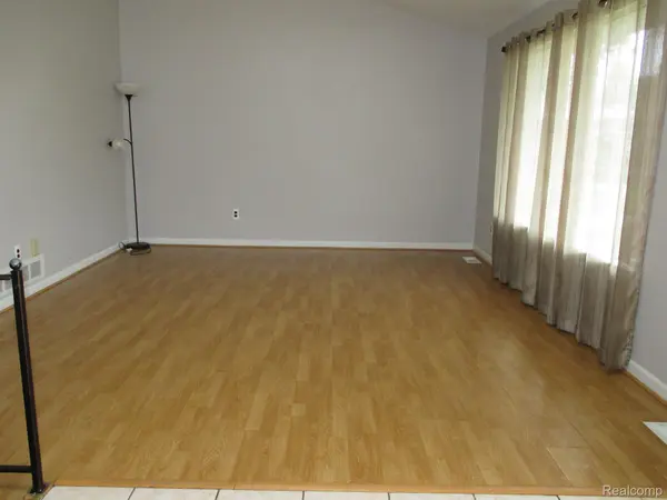 Fraser, MI 48026,15674 MASONIC