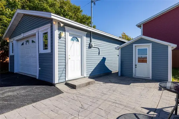 Conception Bay South, NL A1X 6Y3,79 Legion Road