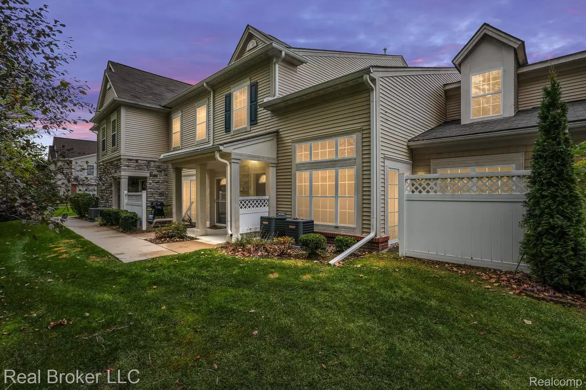 Harrison Township, MI 48045,25924 MARITIME CIR S