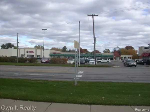 Garden City, MI 48135,5811 MIDDLEBELT RD