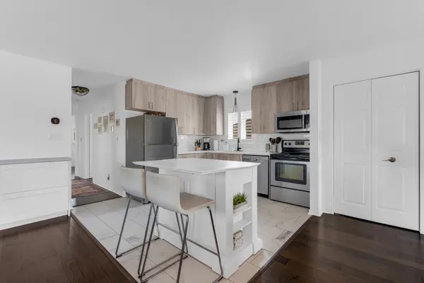 Niagara Falls, ON L2H 3A9,8142 Marcon ST