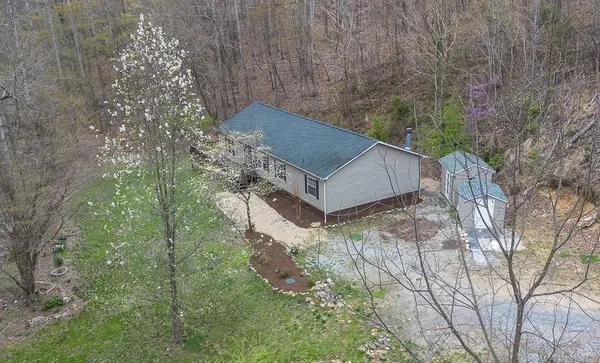 108 Trapper LN, Vinton, VA 24179