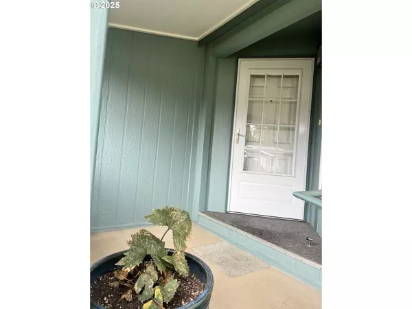 Eugene, OR 97402,5264 GLENN ELLEN DR