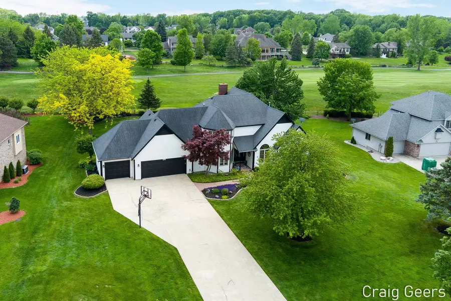 2730 Railside CT SW, Byron Center, MI 49315