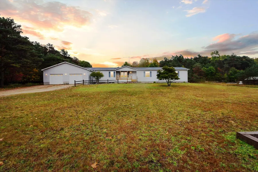 21150 200th AVE, Big Rapids, MI 49307