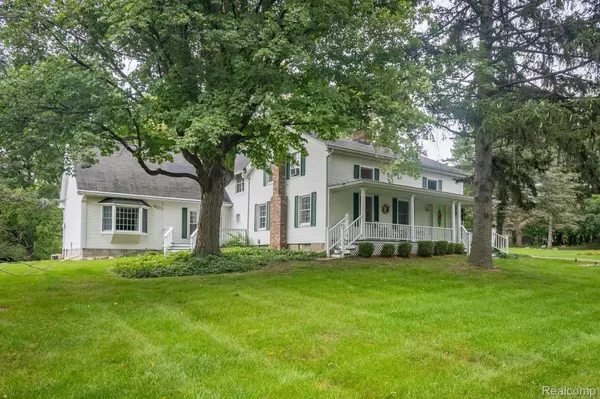 41666 W 9 MILE RD, Novi, MI 48375