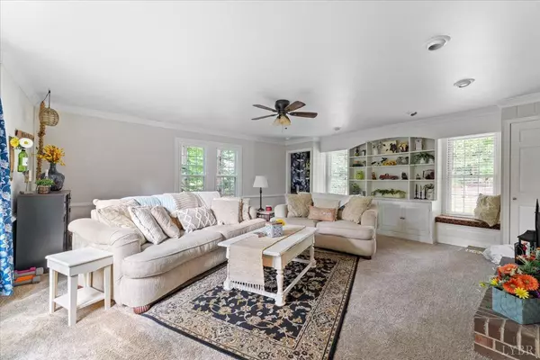 Altavista, VA 24517,112 River Rd