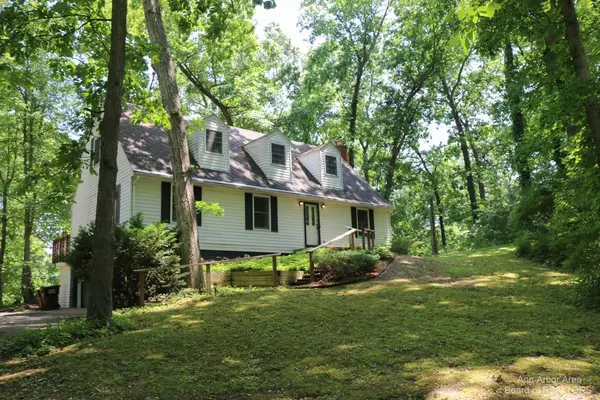 8863 Acorne AVE, Milan, MI 48160