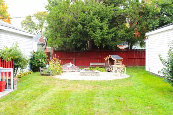 Redford, MI 48240,16978 Norborne