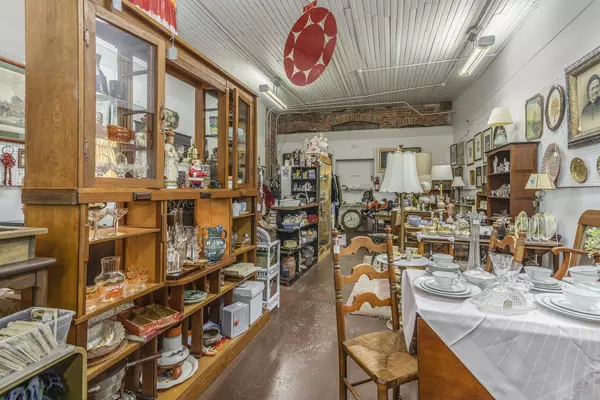 Kalamazoo, MI 49007,100 N Edwards ST