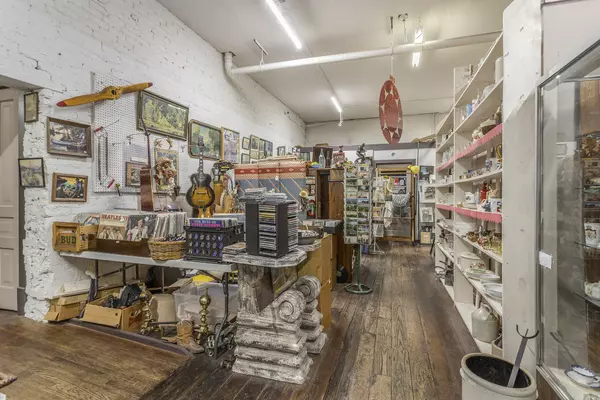 Kalamazoo, MI 49007,100 N Edwards ST