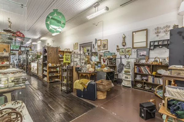 Kalamazoo, MI 49007,100 N Edwards ST