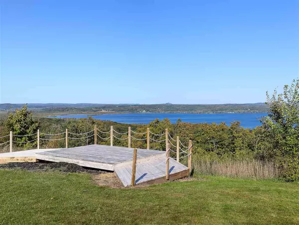 Traverse City, MI 49684,0 Timberlee