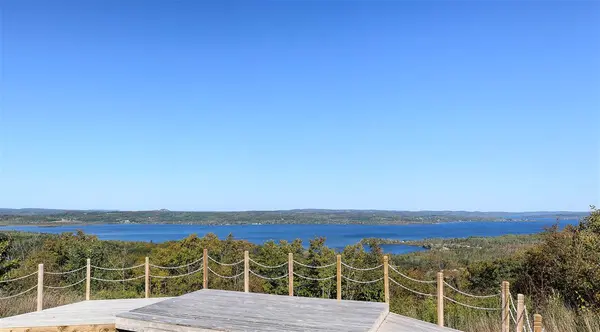 Traverse City, MI 49684,0 Timberlee