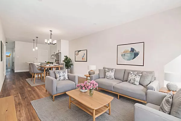 Russell, ON K0A 1W0,548 Regina ST