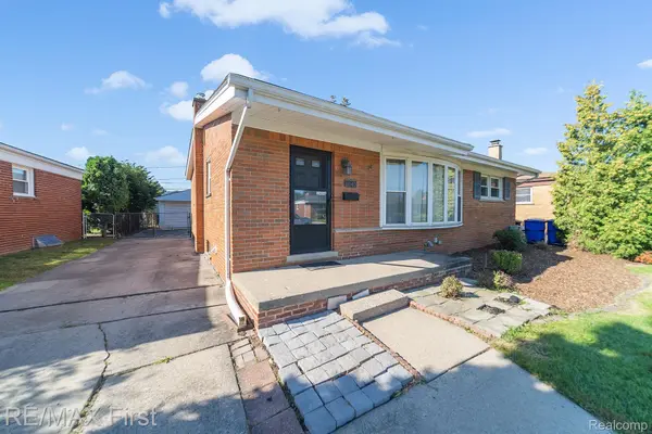 Fraser, MI 48026,18140 WINSOME