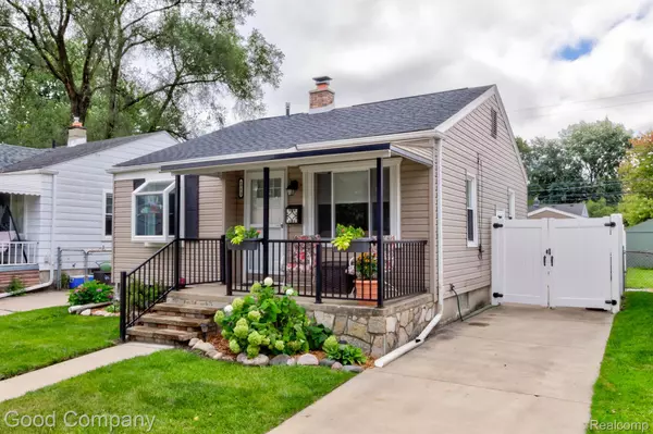 1772 UNIVERSITY ST, Ferndale, MI 48220