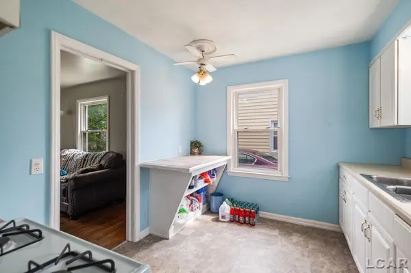 Adrian, MI 49221,453 Riverside