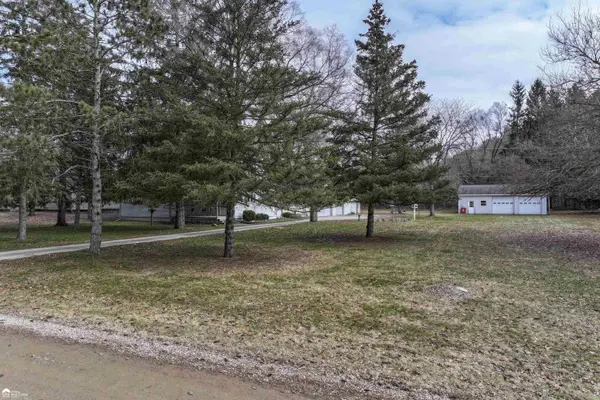 Columbiaville, MI 48421,3578 Bittersweet