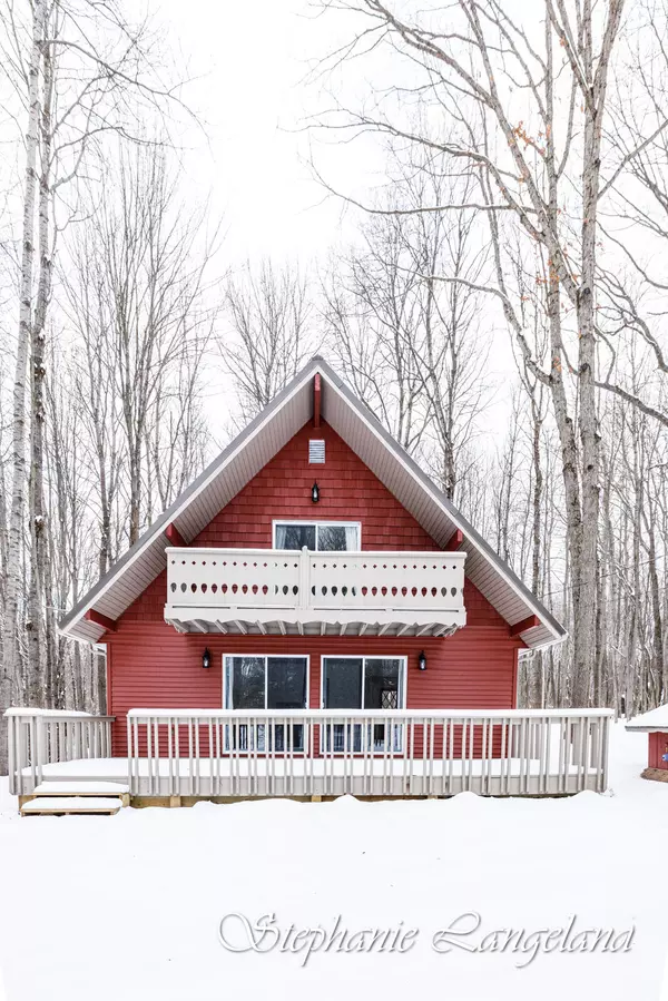 Stanwood, MI 49346,12070 Victoria DR