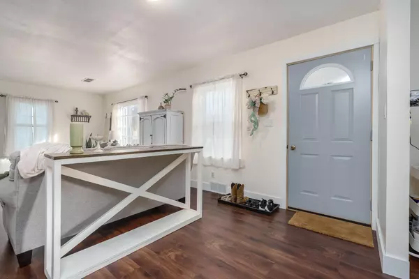 Paw Paw, MI 49079,615 E Berrien ST