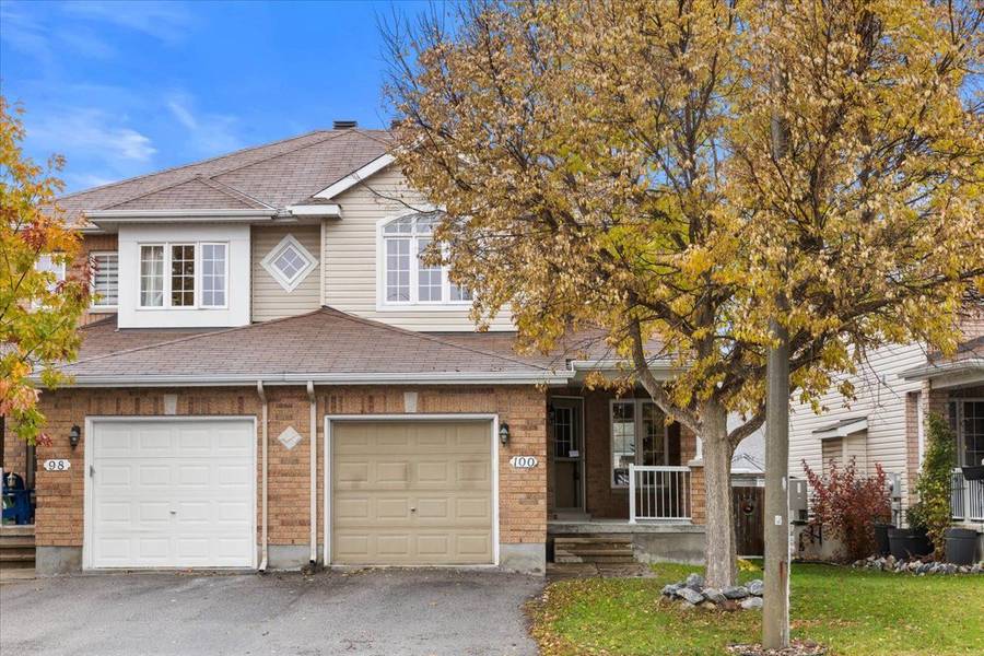 100 Wolff CRES, Arnprior, ON K7S 0C2