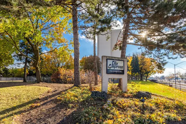 700 Dynes RD #616, Burlington, ON L7N 3M2