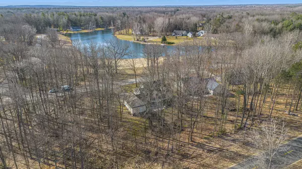 Stanwood, MI 49346,6908 Club House DR E