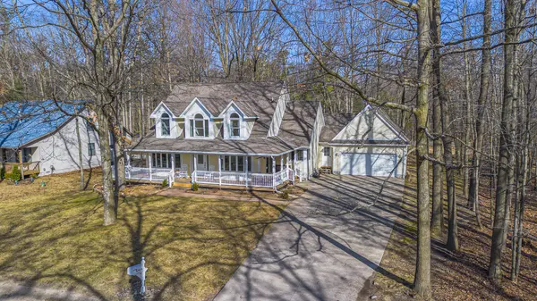 Stanwood, MI 49346,6908 Club House DR E