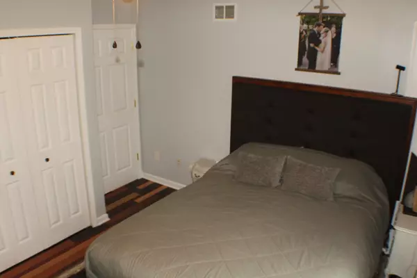 Walled Lake, MI 48390,902 Dunreath ST