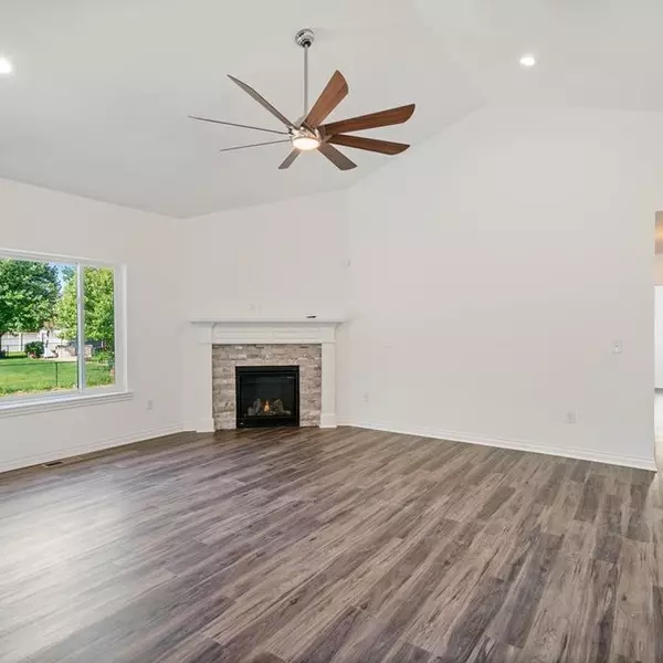 New Baltimore, MI 48047,37711 Sienna Oaks DR