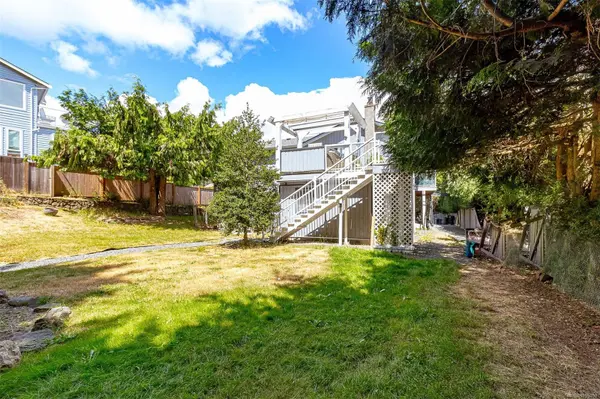 Colwood, BC V9C 2N8,711 Bexhill Rd