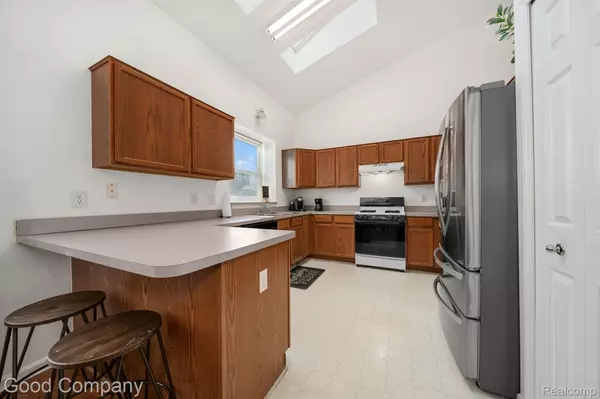 Lake Orion, MI 48360,3071 Talon CIR