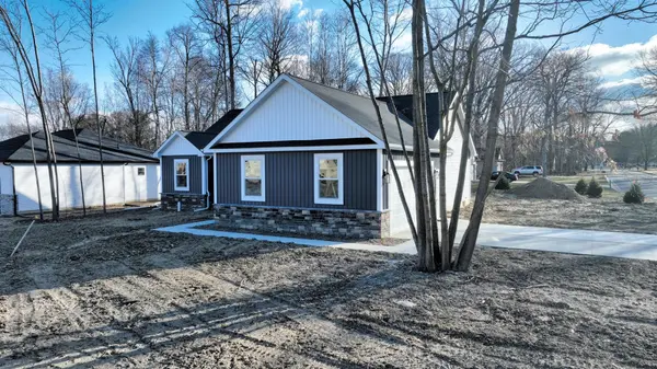 Clio, MI 48420,11280 Grand Oaks