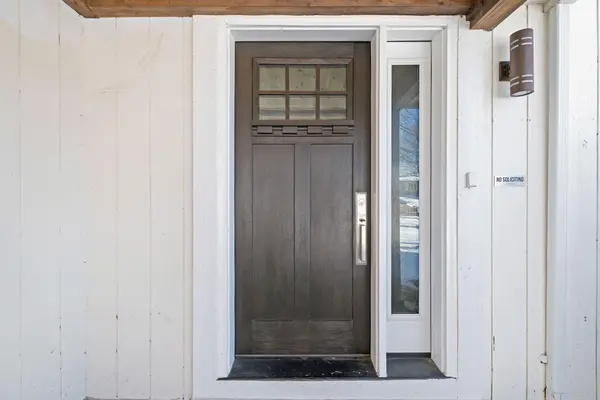 Ann Arbor, MI 48103,1825 Northbrook DR