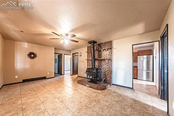 Colorado Springs, CO 80930,20820 Book DR